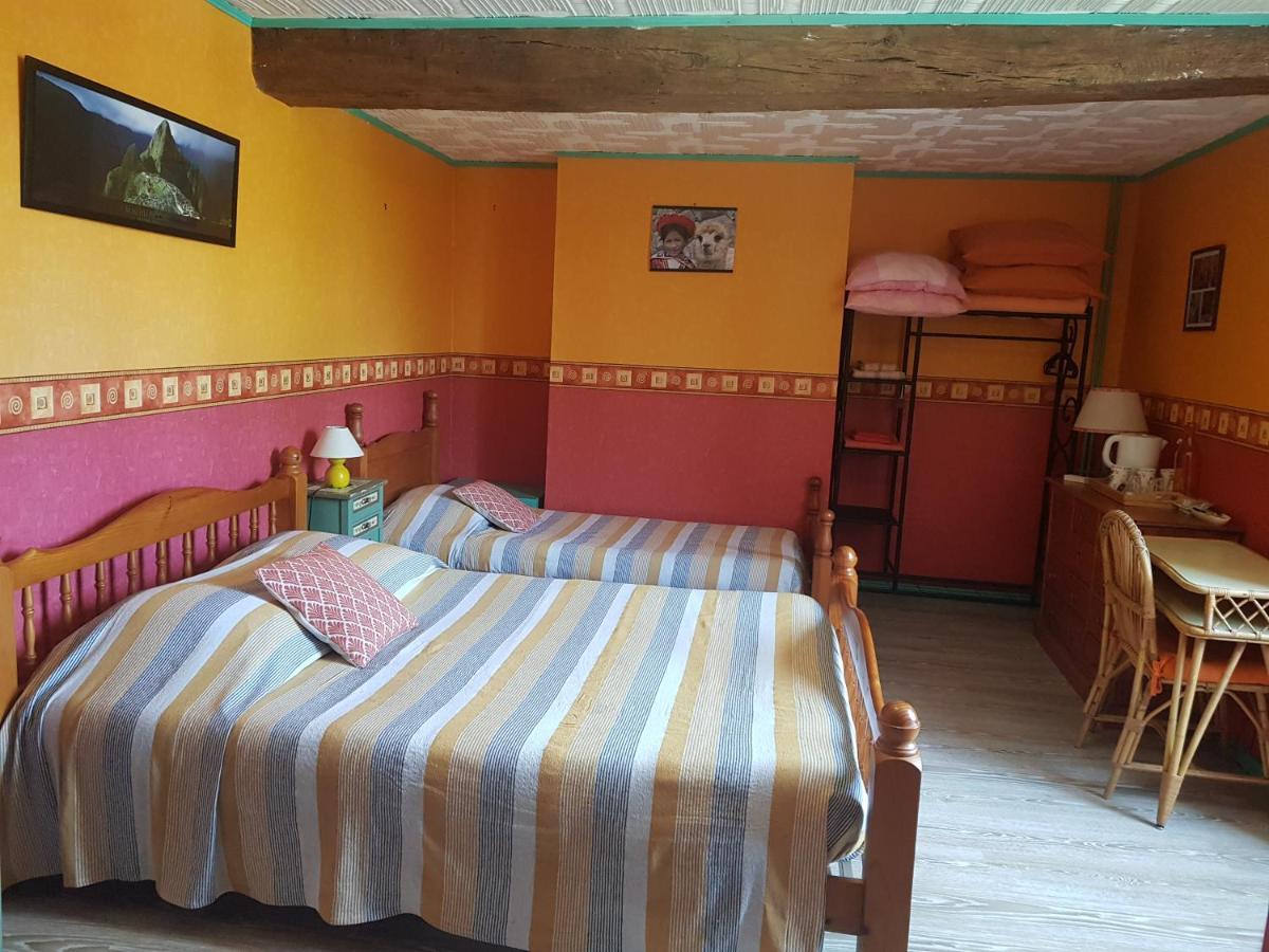 Les Forges De Planechaud Bed & Breakfast Saint-Sornin-Leulac ภายนอก รูปภาพ